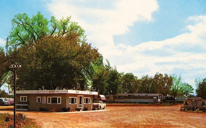 Farmers Inn - Vintage Postcard